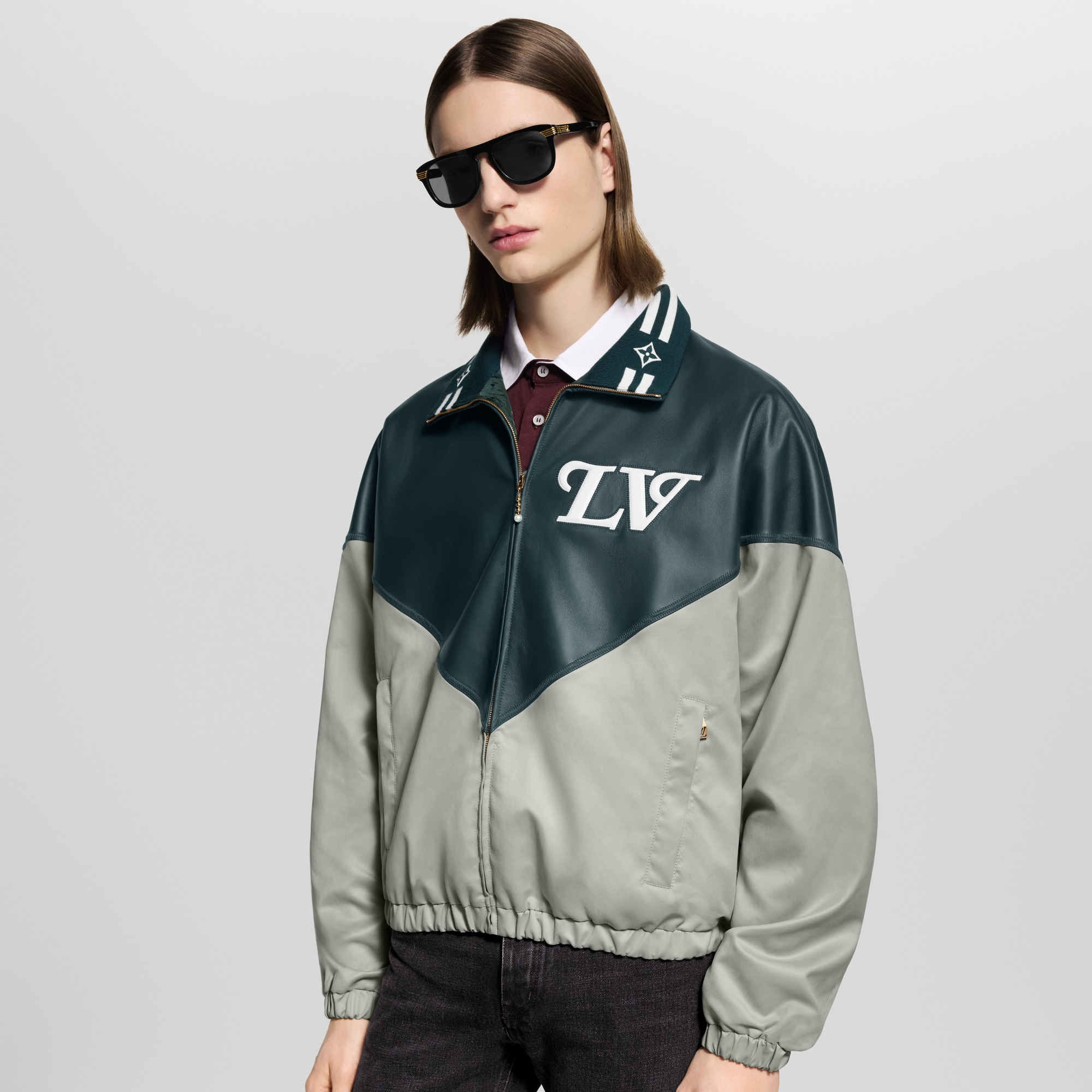 LOUIS VUITTON レザーミックスストラックトップ　1AHVLZ Graphic Leather Mix Tracktop - Ready to Wear | LOUIS VUITTON